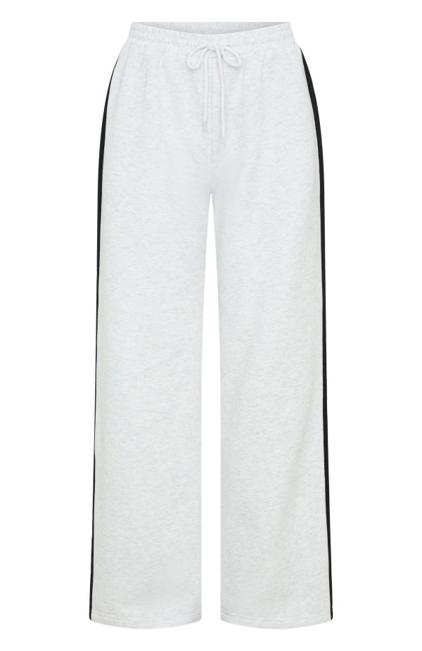 11TH_STREET_OUT___ABOUT_WIDE_LEG_SWEATPANTS_GHOST_02