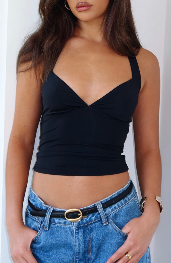 ACT_RIGHT_HALTER_TOP_23.12.2024_03