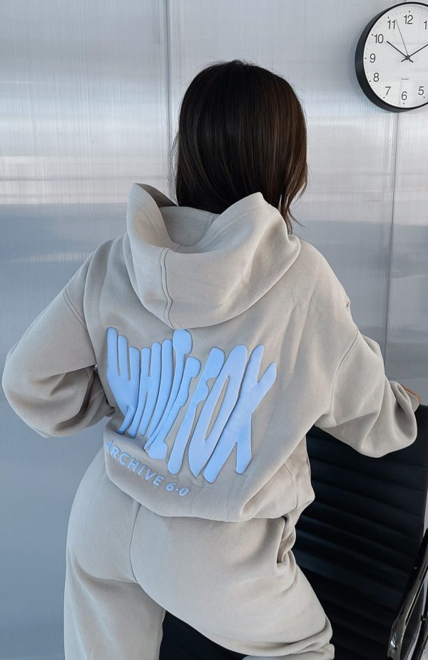 ARCHIVE_6.0_HOODIE_TRACKPANTS_DOVE_05.04.23_05