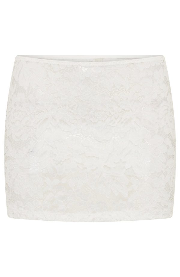 B92-2025.05.21-WHITE-FOX_4228