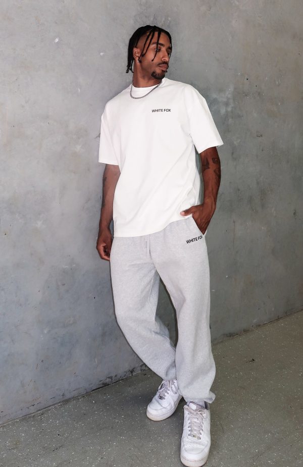 CORE_CLASSIC_OVERSIZED_TEE_CORE_CLASSIC_SWEATPANTS_5.03.25_05