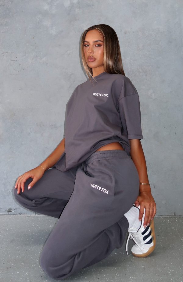 CORE_CLASSIC_OVERSIZED_TEE_CORE_CLASSIC_SWEATPANTS_5.03.25_24
