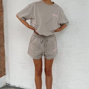 Era 8 Lounge Shorts Mooncake