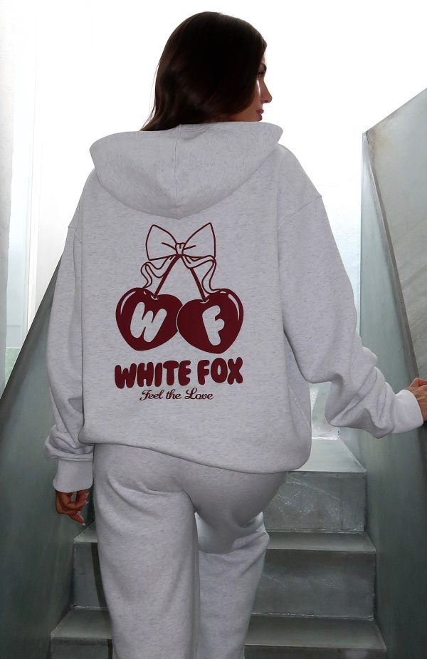 FEEL_THE_LOVE_HOODIE_FEEL_THE_LOVE_SWEATPANTS_02.12.2410_811439d9-d0cc-46cc-8cd5-235d41403cd5