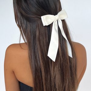 Sweet Serenity Bow Hair Clip Cream