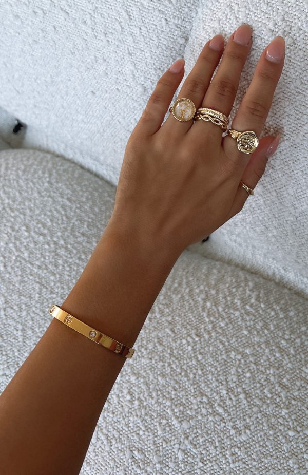 JADE_RING_SET_SIA_BRACELET_220322_03