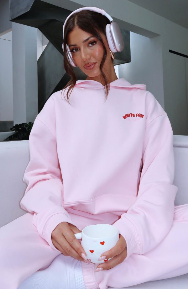 LOVE_ME_TENDER_HOODIE_LOVE_ME_TENDER_SWEATPANTS_02.12.2415_c59522f5-85d0-4a16-91f0-8d820906d09e