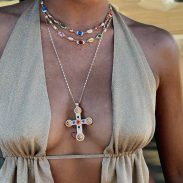 MUELLER_NECKLACE_0_f497f648-b0d3-4f89-82c5-dd7eec2c72a2