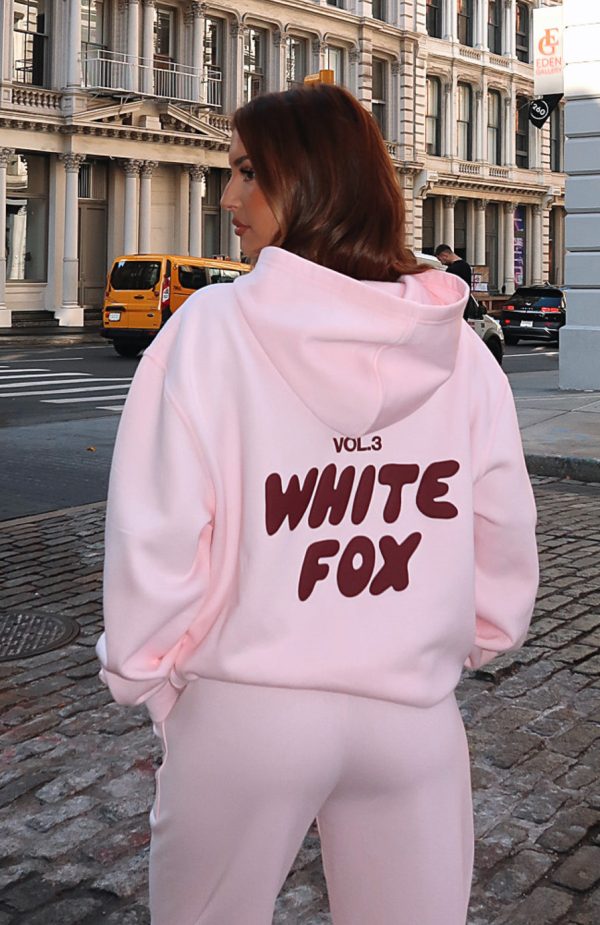 OFFSTAGE_HOODIE_CUPCAKE_OFFSTAGE_SWEATPANTS_CUPCAKE_06.11.24_19