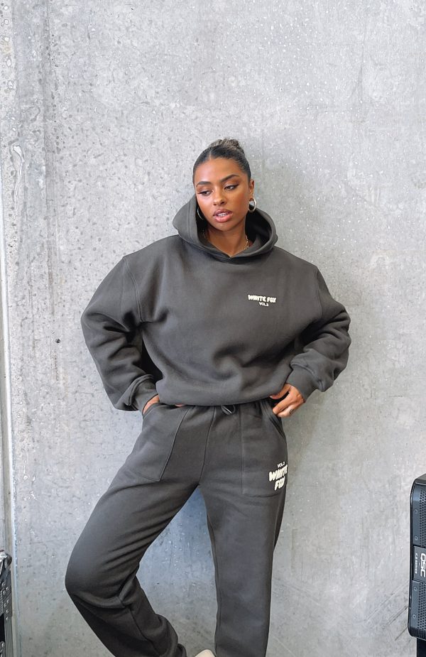 OFFSTAGE_HOODIE_OFFSTAGE_SWEATPANTS_05_10_21_0043