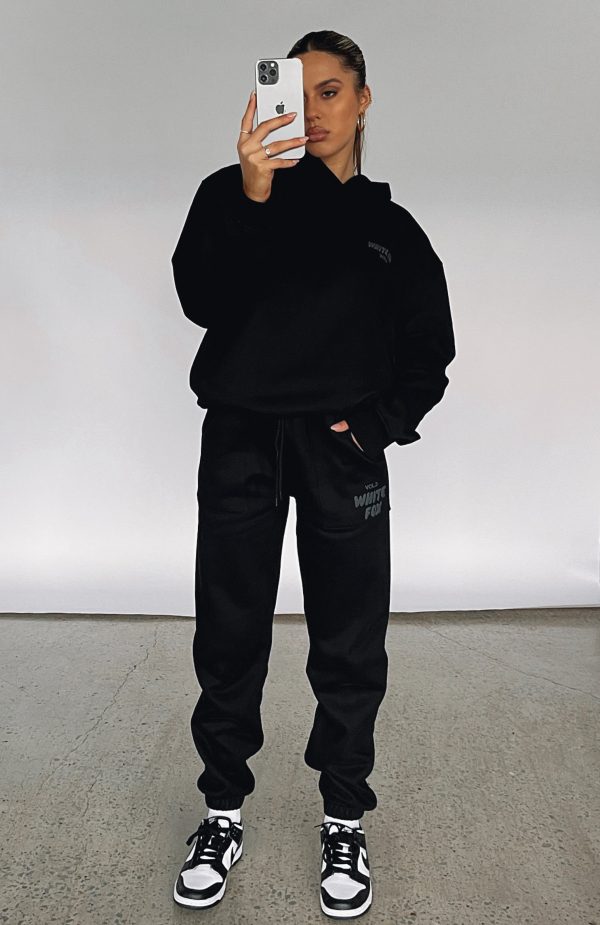 OFFSTAGE_HOODIE_OFFSTAGE_SWEATPANTS_260722_21