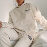 OFFSTAGE_HOODIE_OFFSTAGE_SWEATPANTS_260722_22