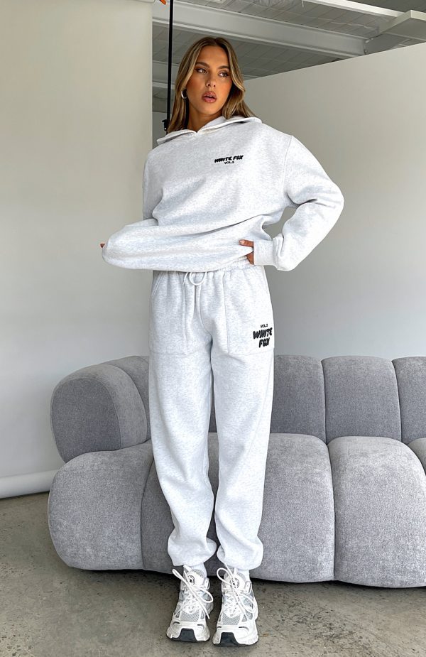 OFFSTAGE_HOODIE_OFFSTAGE_SWEATPANTS_FROSTED_21.11.23_02