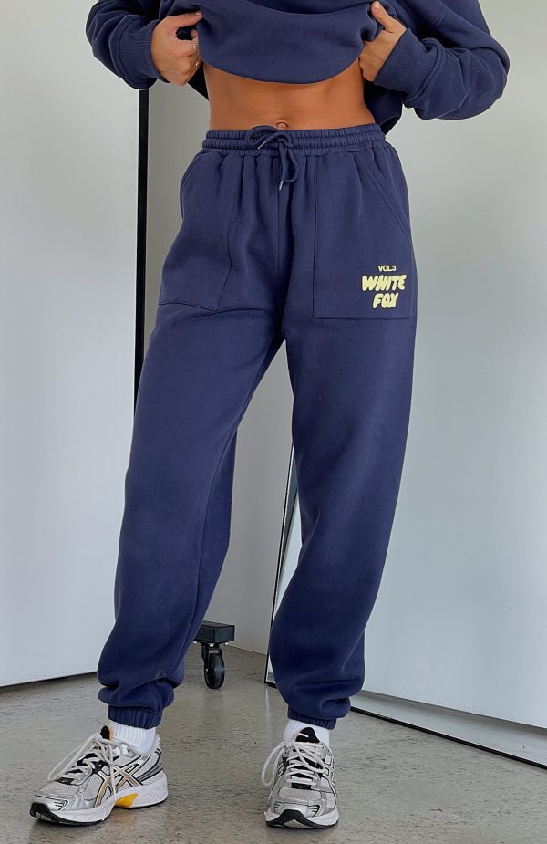 OFFSTAGE_HOODIE_OFFSTAGE_SWEATPANTS_STELLAR_21.11.23_13