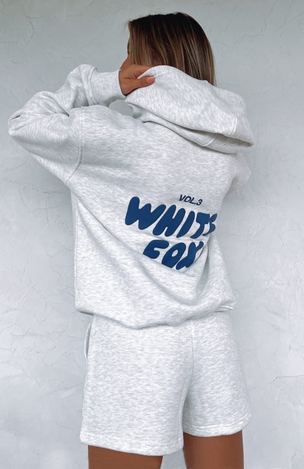 OFFSTAGE_OVERSIZED_HOODIE_OFFSTAGE_LOUNGE_SHORTS_08032022_01_0df16654-e21c-4382-9597-310b1d176c15
