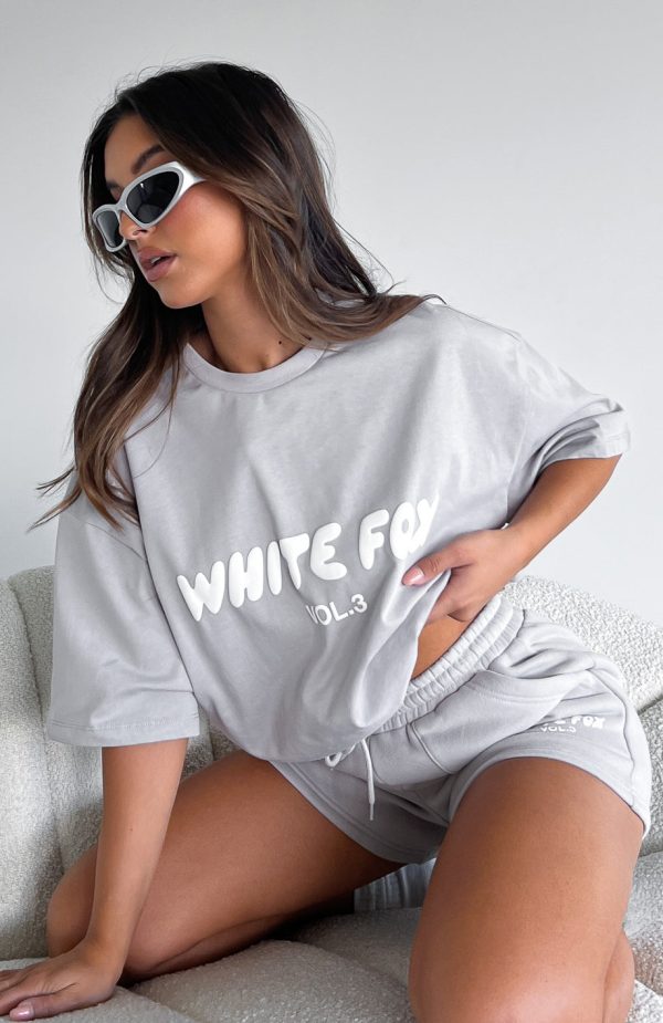 OFFSTAGE_TEE_SHORT_02.11.22_13