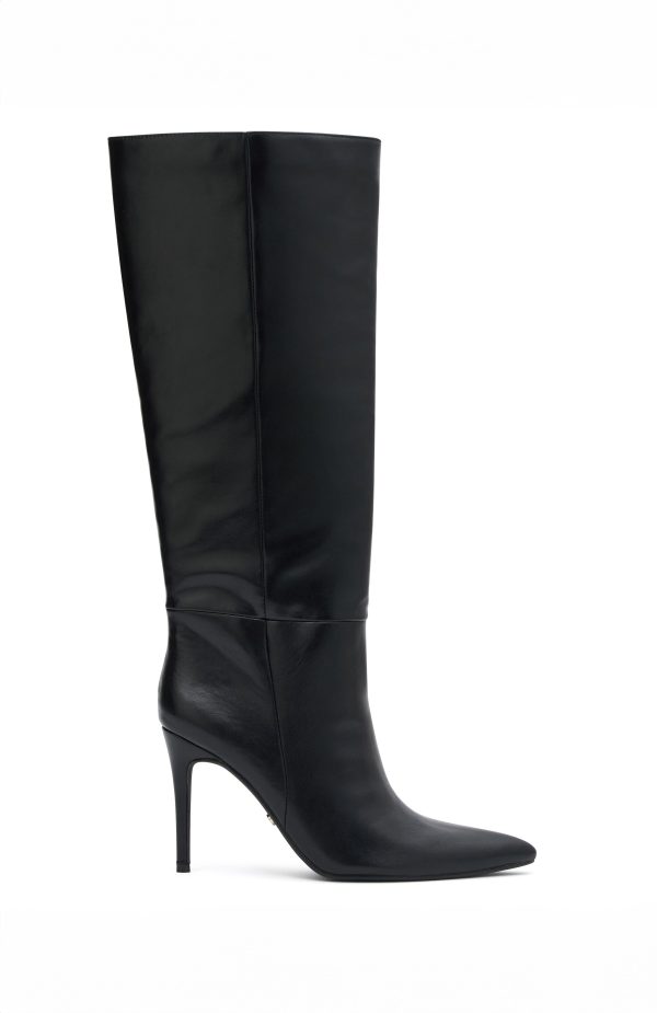 RUN_AWAY_WITH_ME_KNEE_HIGH_BOOTS_GHOSTING_03