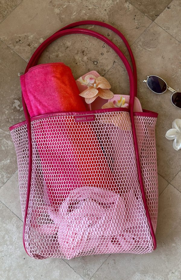 SPRING_BREAK_FLATLAY_17.02.25_11