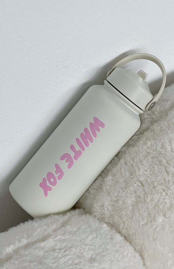 STAYING_HYDRATED_DRINK_BOTTLE_03.1.23_03