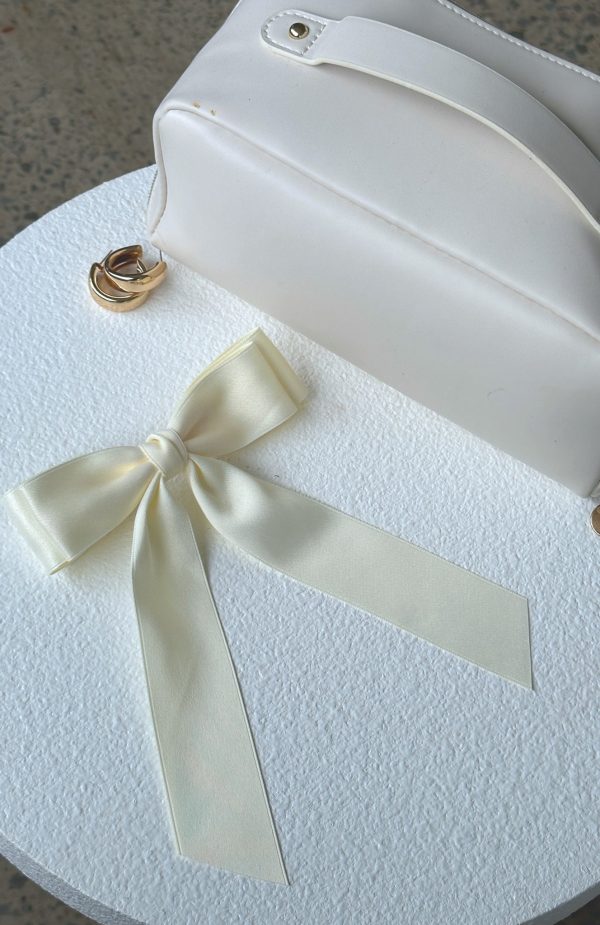 SWEET_SERENITY_BOW_HAIR_CLIP_7.05.24_05