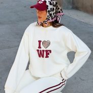 WHITE-FOX-11TH-STREET-CONCRETE-JUNGLE-OVERSIZED-SWEATER-WHITE-RED-11TH-STREET-OUT-AND-ABOUT-WIDE-LEG-SWEATPANTS-WHITE-RED-11TH-STREET-SHES-SO-LUCKY-HEADSCARF-LEOPARD_09.02.25_10