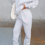 WHITE-FOX-11TH-STREET-KEEPING-IT-REAL-OVERSIZED-HOODIE-GREY-PINK-11TH-STREET-KEEPING-IT-REAL-SWEATPANTS-GREY-PINK_09.02.25_04