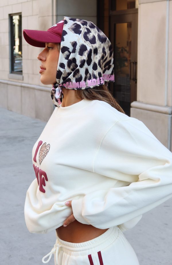 WHITE-FOX-11TH-STREET-SHES-SO-LUCKY-HEADSCARF-LEOPARD-PINK__09.02.25_02