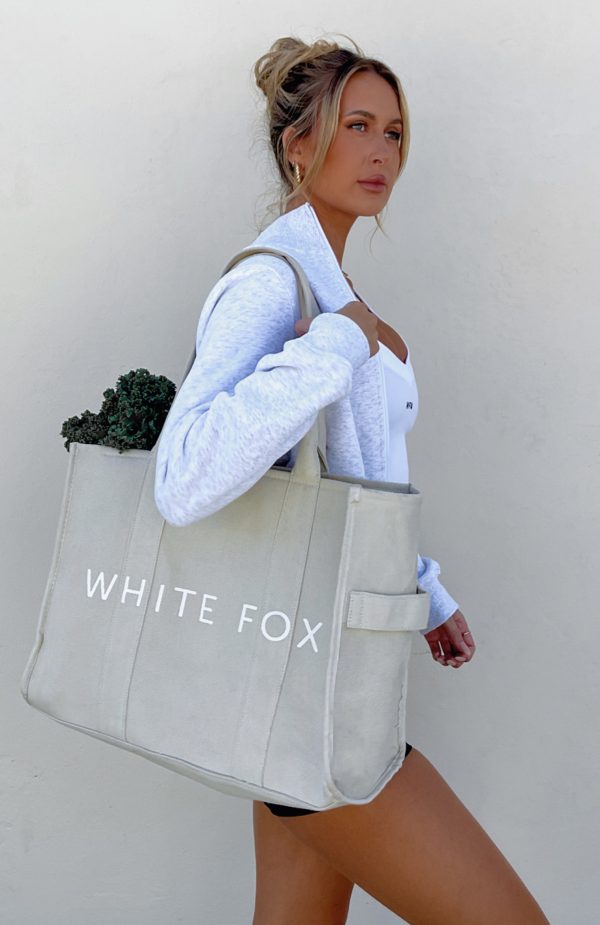 WHITEFOX_TOTE_BAG_01.11.23_02