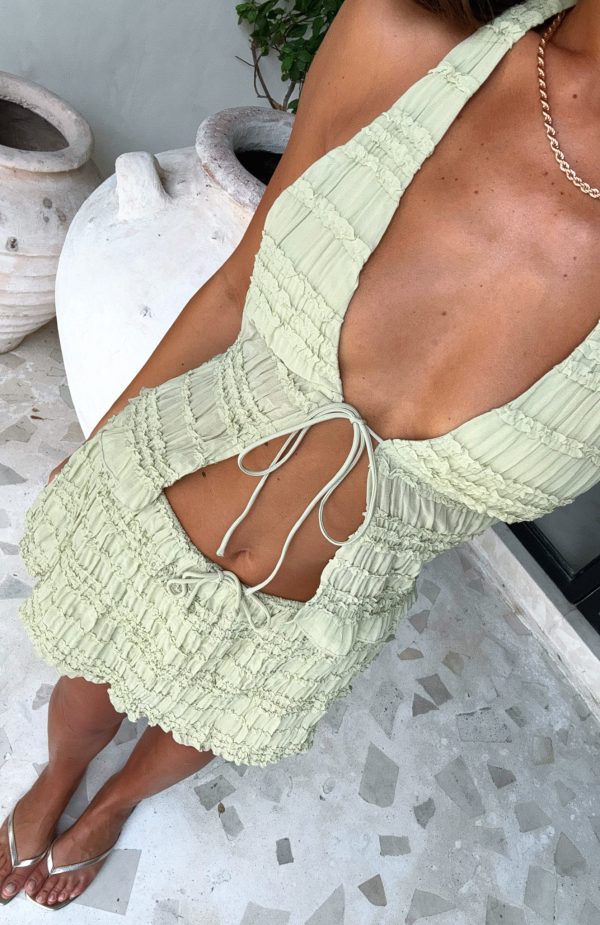 his-favourite-halter-top-hold-out-mini-skirt-matcha_27.03.2505