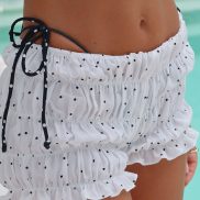 love-comes-easy-shorts-white_27.03.2502