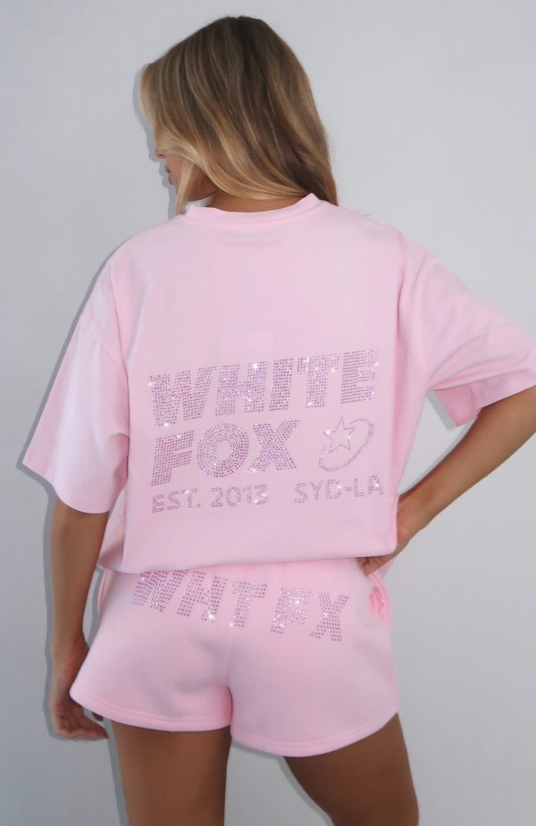 white-fox-always-shining-oversized-tee-posy-pink-always-shining-lounge-shorts-posy-pink.9.04.25.7