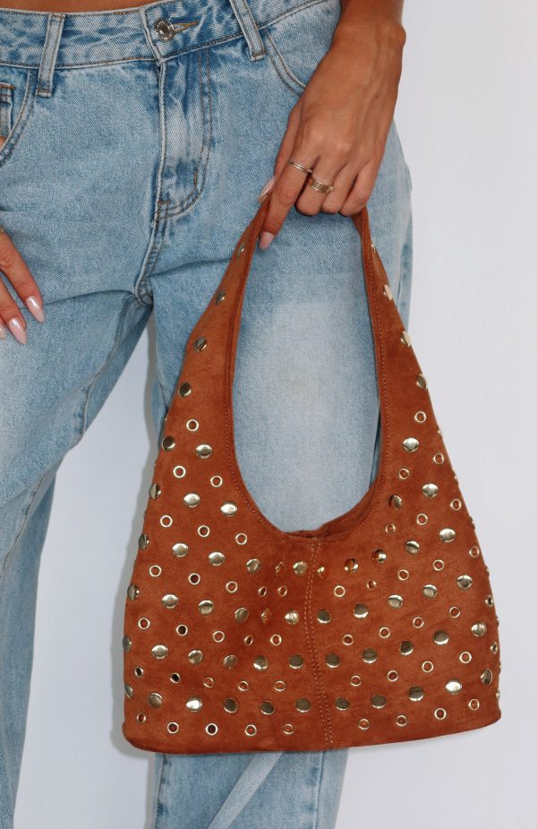 white-fox-aurelia-shoulder-bag-brown-camel-4.6.25-03