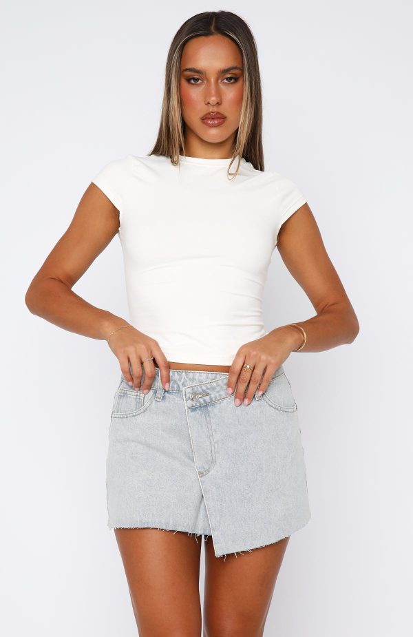 white-fox-best-for-last-denim-mini-skirt-glacier-blue04