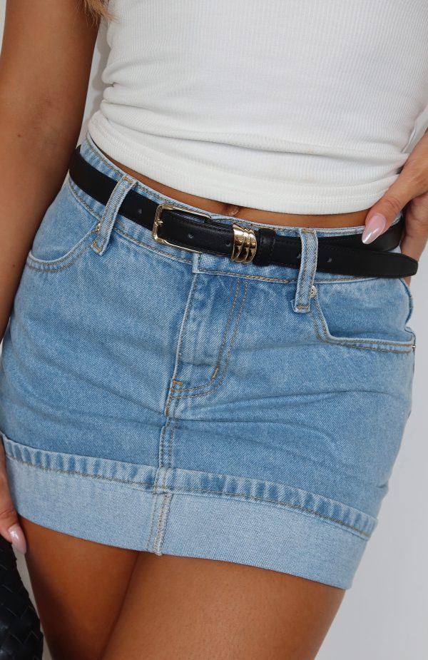 white-fox-charlotte-denim-mini-skirt-mid-blue-25.3.25.04