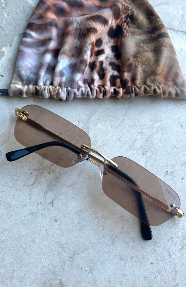 white-fox-chris-sunglasses-gold-brown.24.04.25.03