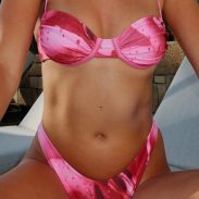 white-fox-destino-bikini-top-blush-bloom-washed-up-cheeky-bottoms-blush-bloom.19.04.25.02