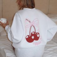 white-fox-fell-so-hard-oversized-sweater-white-white_09.04.25_07