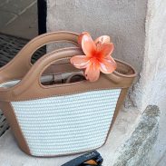 white-fox-floral-charm-hair-clip-peach.20.5.25.02