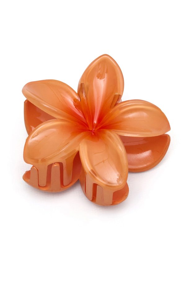 white-fox-floral-charm-hair-clip-peach.GHOST_.01