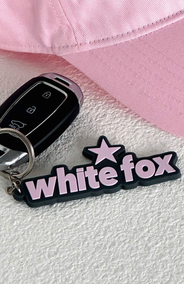 white-fox-from-the-archives-charli-keychain-charcoal-pink.16.5.25.04