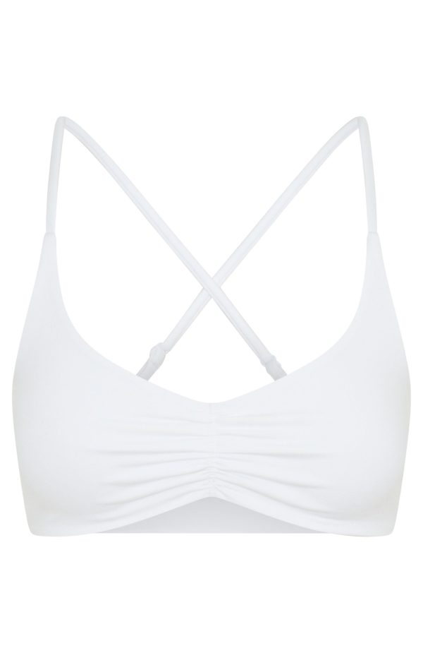 white-fox-fusion-sports-bra-white.ghost_.01