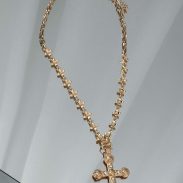 white-fox-harley-necklace-gold.29.5.25.02
