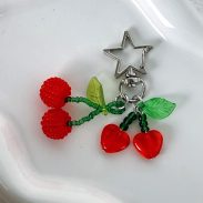 white-fox-harrison-key-ring-red-cherry.15.5.25.01