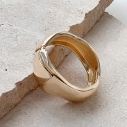 white-fox-jayde-bracelet-gold.20.5.25.01