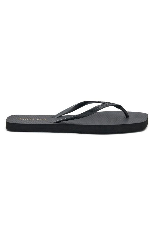white-fox-josie-thong-sandals-black.GHOST_.02