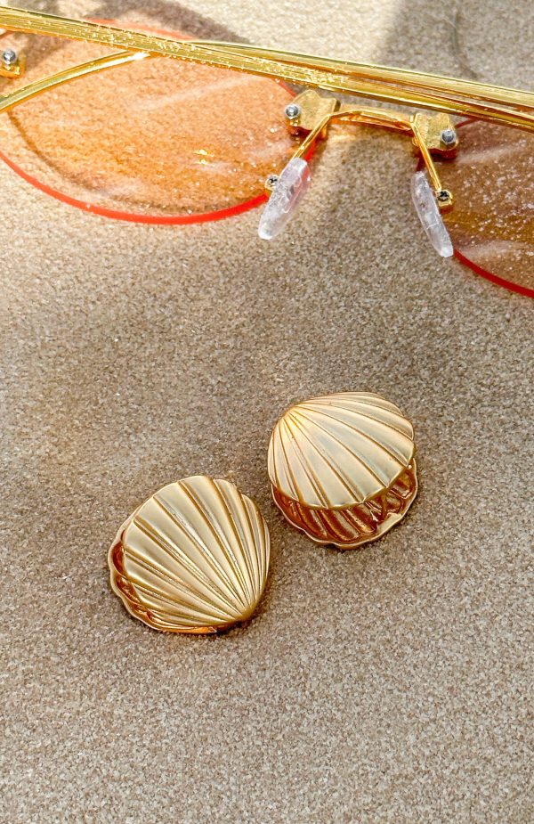 white-fox-kaiko-earrings-vintage-gold.20.5.25.06