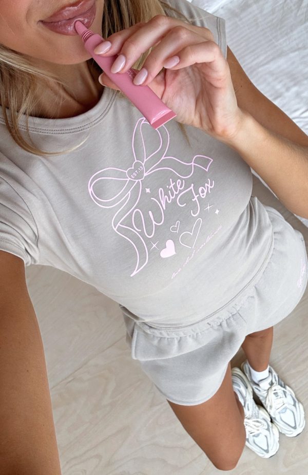 white-fox-love-you-forever-baby-tee-lounge-shorts-moon-grey_09.04.25_01