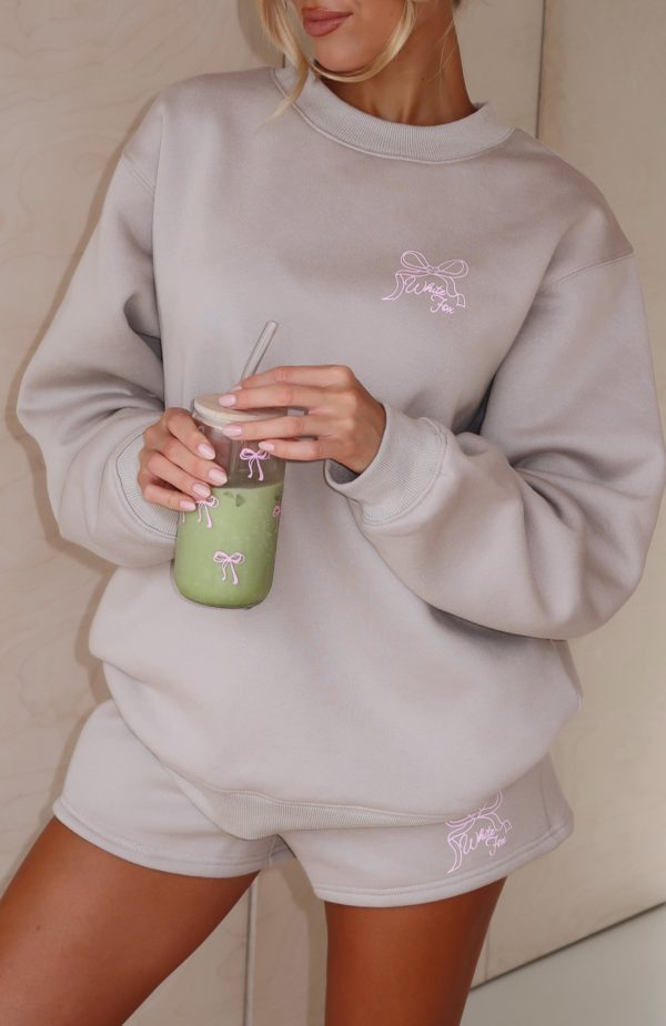 white-fox-love-you-forever-oversized-sweater-lounge-shorts-moon-grey_09.04.25_07