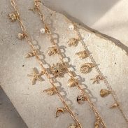 white-fox-mayer-necklace-gold.20.5.25.04