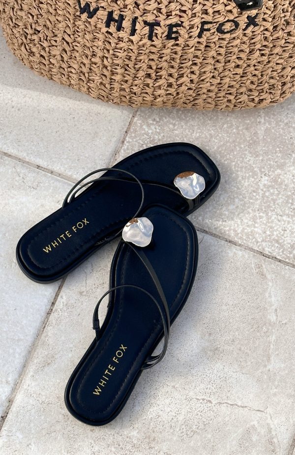 white-fox-nicolette-sandals-black.20.5.25.03